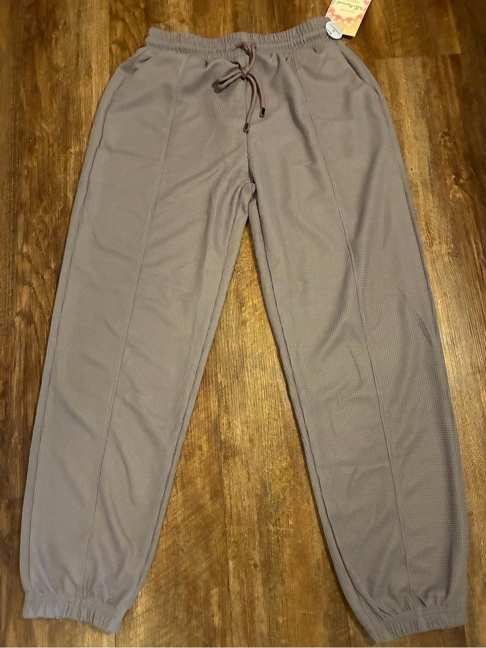 Bella Movement NWT Granny Core Gym Relaxed Drawstring Jogger Pants in Taupe M